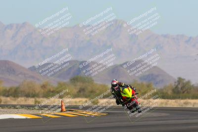 media/Nov-06-2022-SoCal Trackdays (Sun) [[208d2ccc26]]/Turn 14 (930am)/